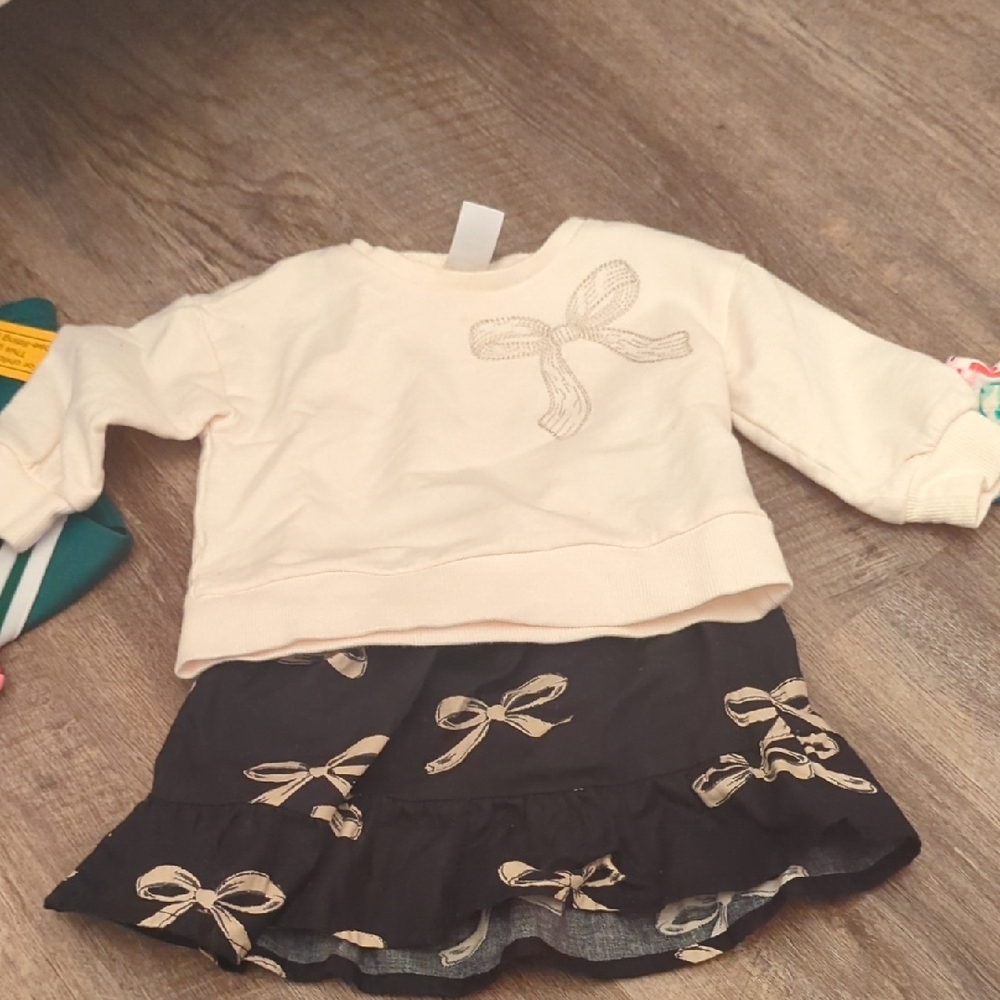 Carter's Cream Top and Black Skirt Set with Bows